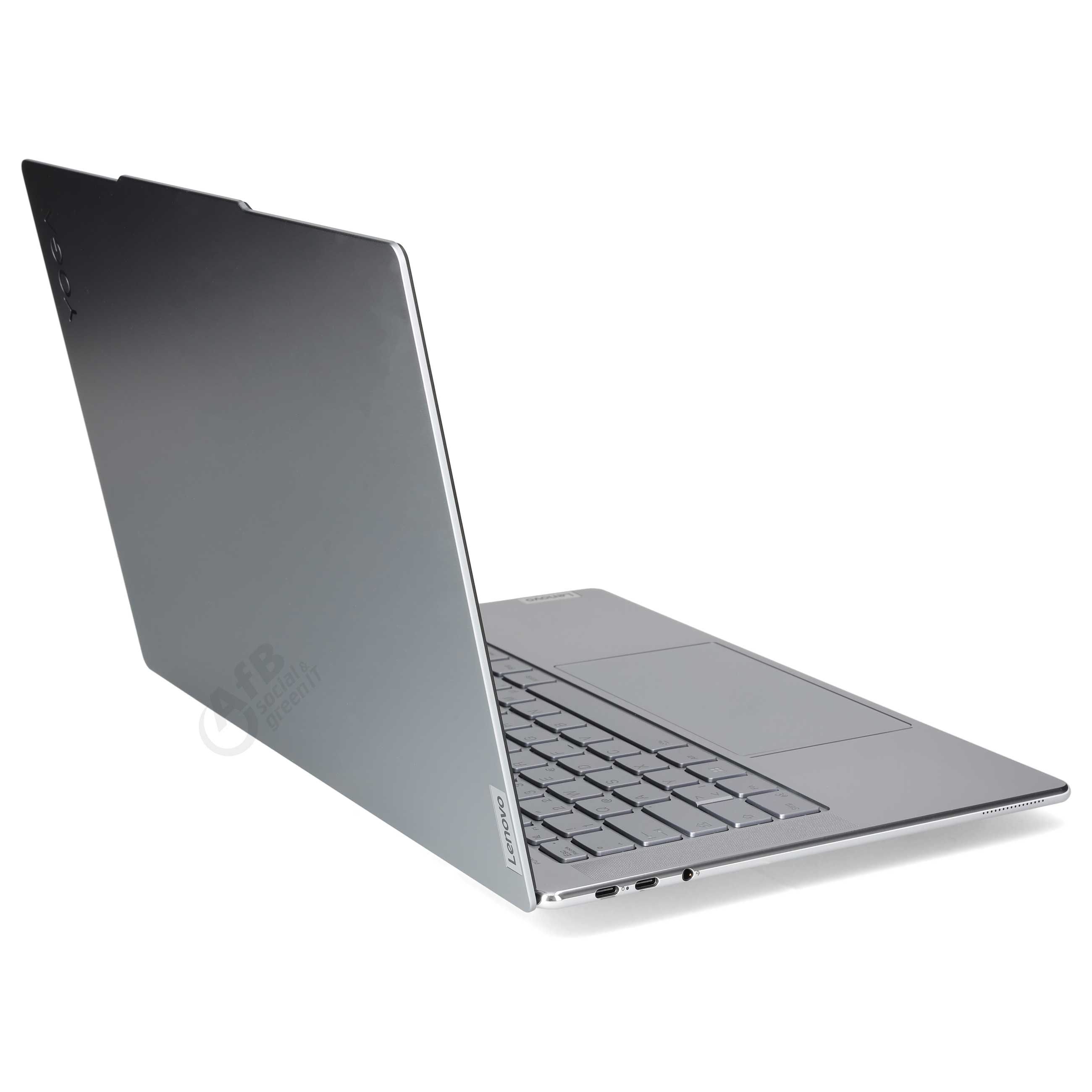 Lenovo Yoga Slim 7 Pro 14IHU5 

 - 14,0 Zoll - Intel Core i5 11320H @ 3,2 GHz - 8 GB DDR4 - 500 GB SSD - 2880 x 1800 - Windows 11 Home - Light Silver